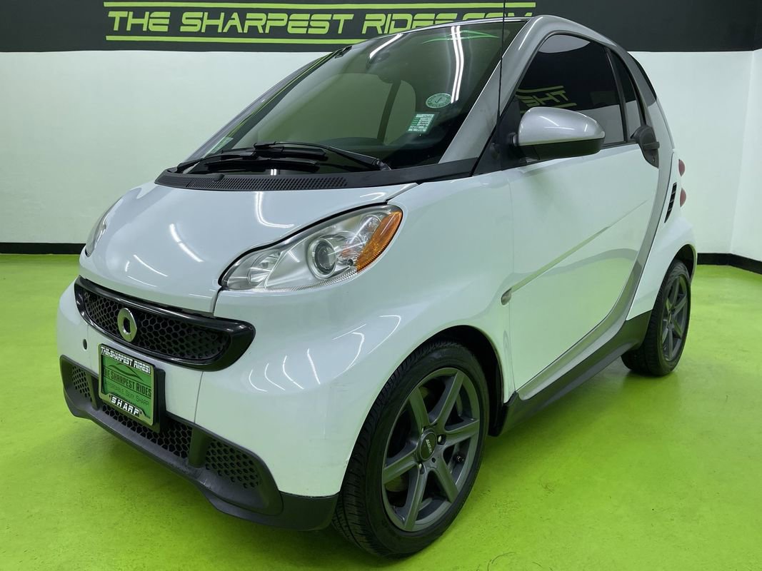 Used 2013 smart fortwo pure image 5