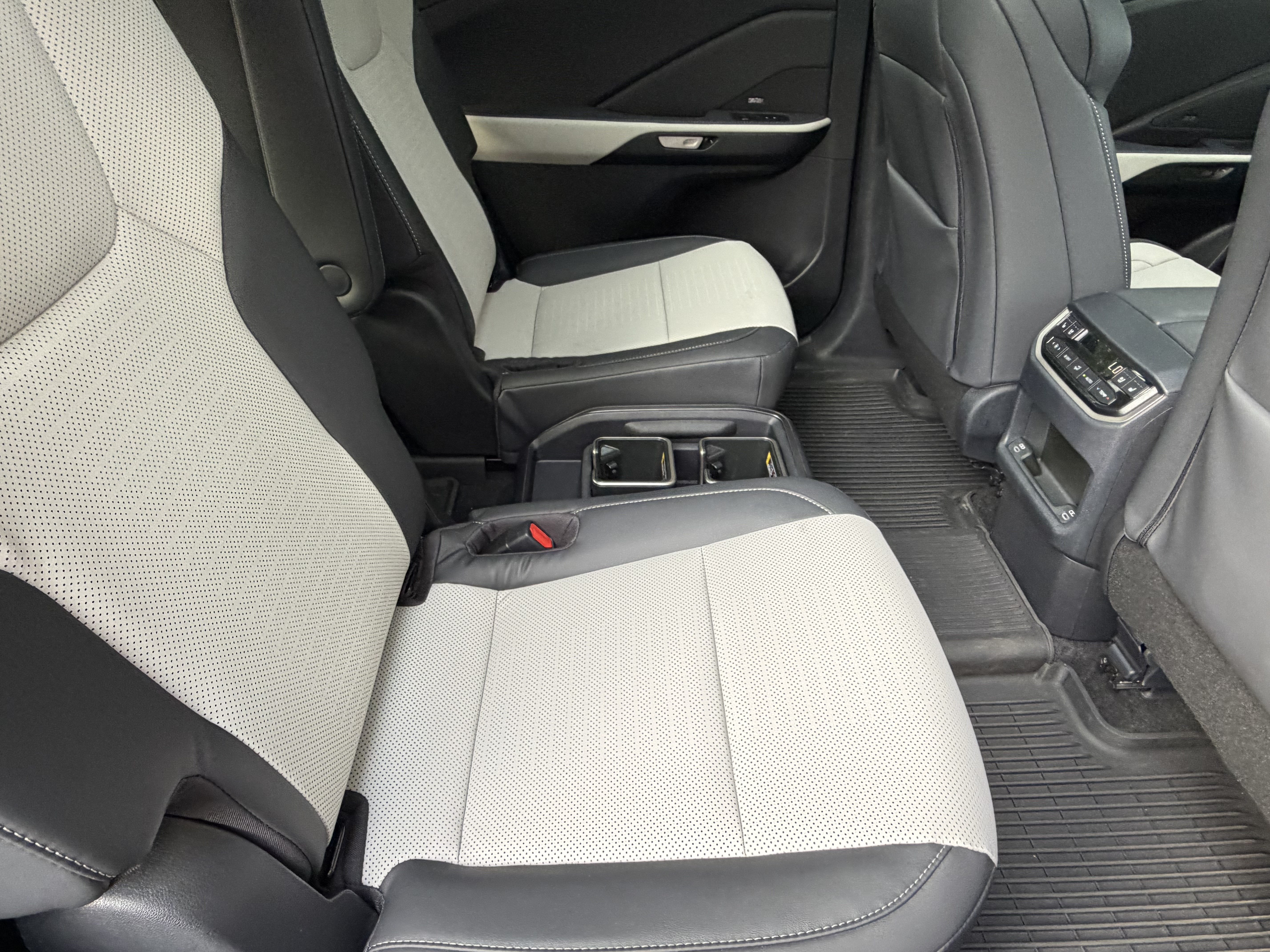 Used 2026 Lexus TX 350 AWD w/ Technology Package image 40
