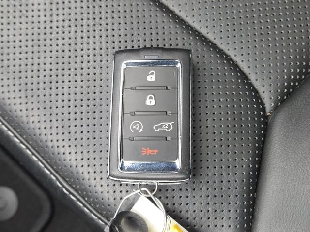 Used 2022 Jeep Grand Cherokee L Overland AWD/4WD image 41