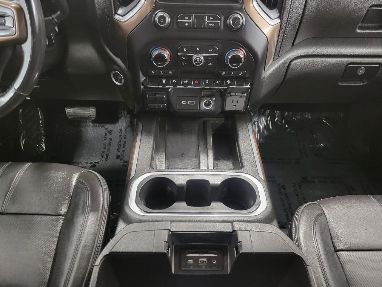 Used 2021 Chevrolet Silverado 2500 High Country w/ Z71 Off-Road Package image 17