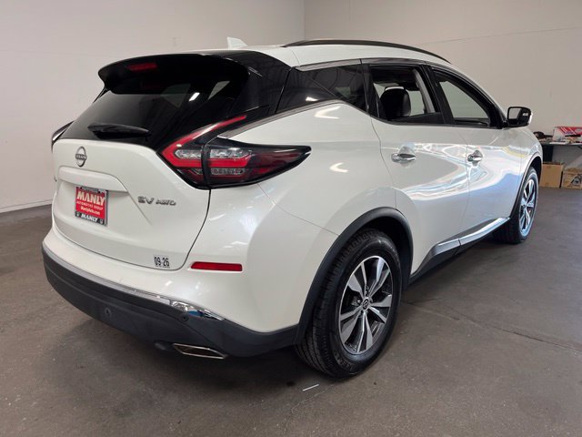 Used 2023 Nissan Murano SV AWD/4WD image 3
