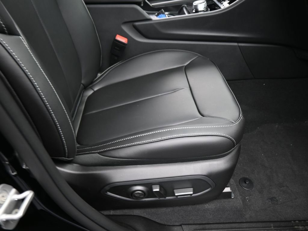 New 2026 Jeep Grand Cherokee L Limited RWD image 41