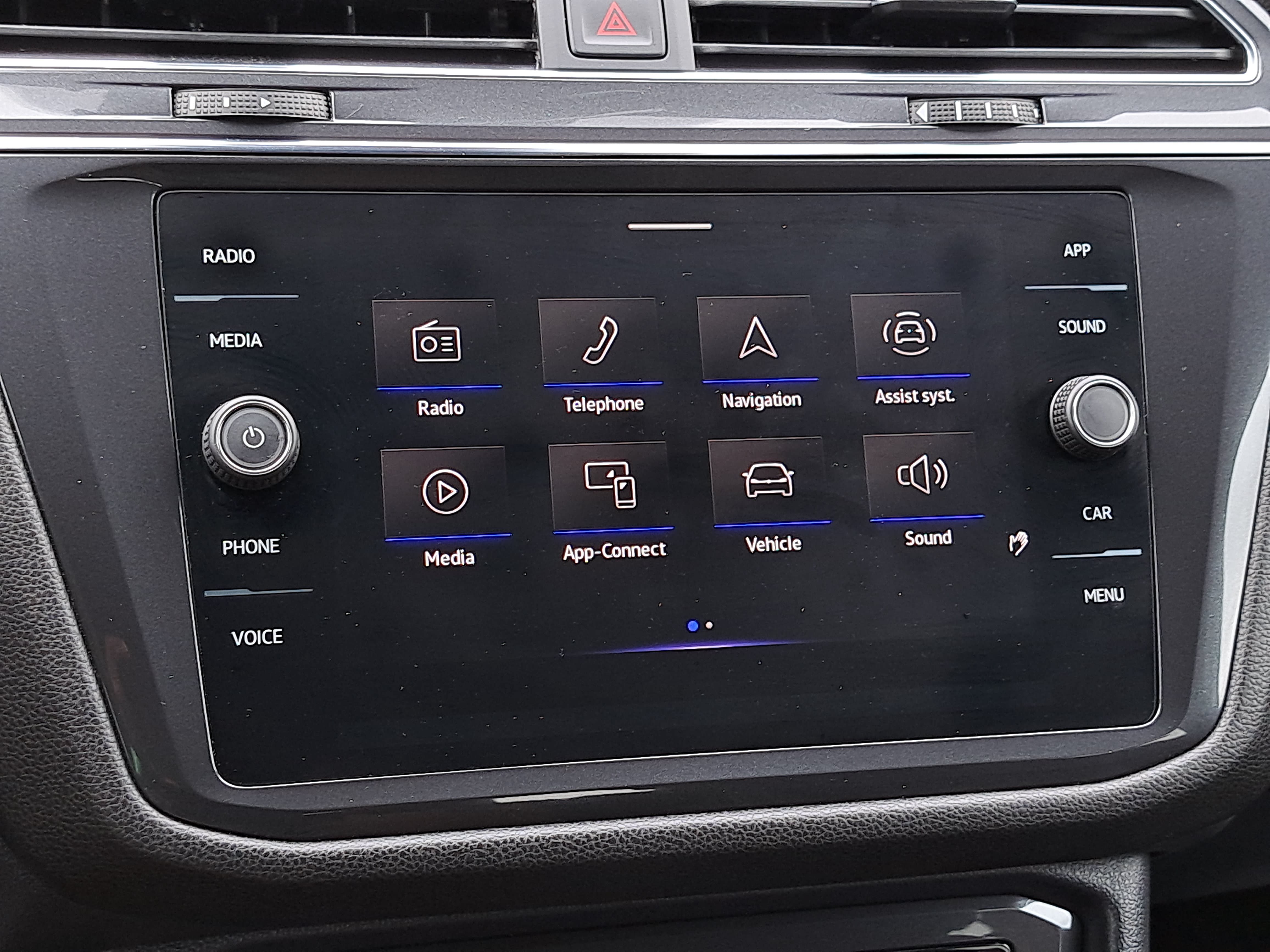 Used 2023 Volkswagen Tiguan SE R-Line FWD image 22