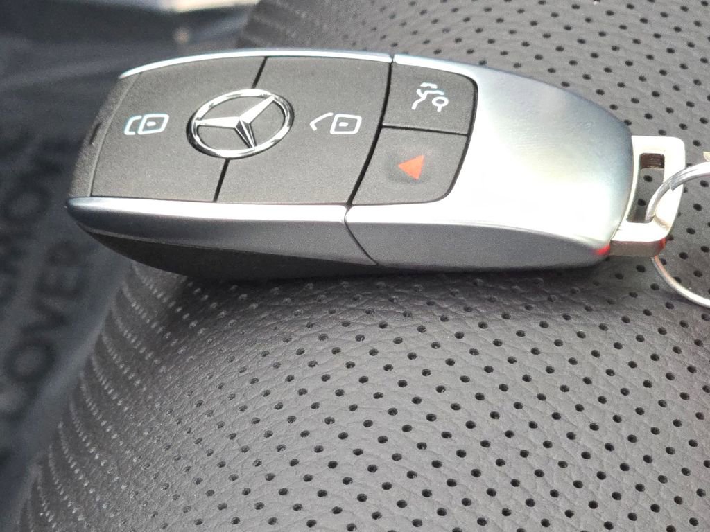 New 2026 Mercedes-Benz GLE 450 4MATIC image 39