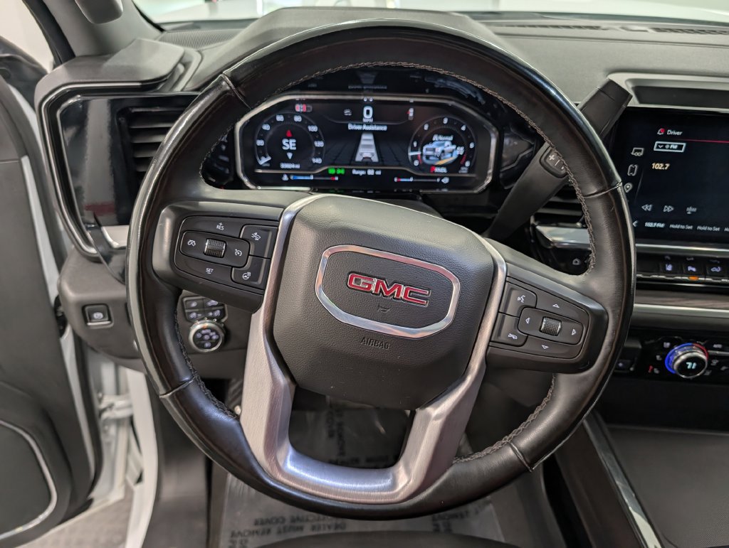 Used 2024 GMC Sierra 3500 SLT w/ SLT Convenience Package AWD/4WD image 20