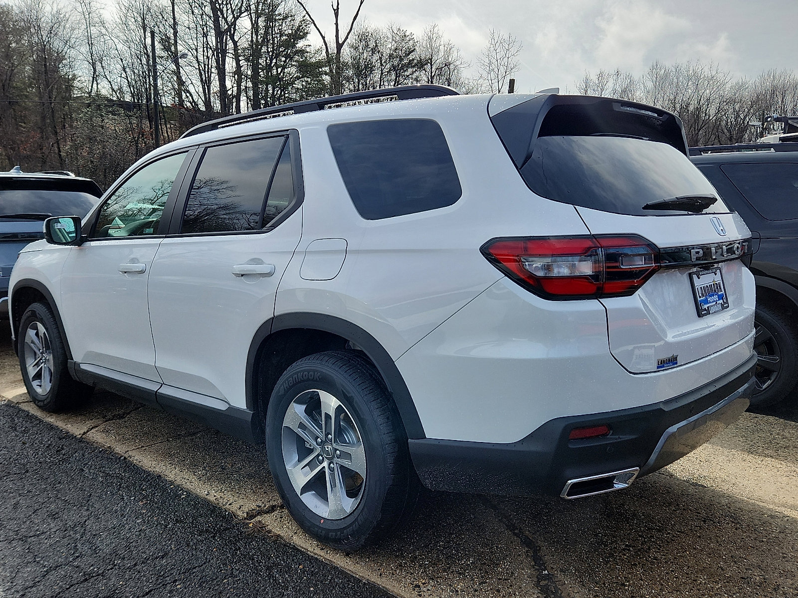 New 2026 Honda Pilot EX-L image 4