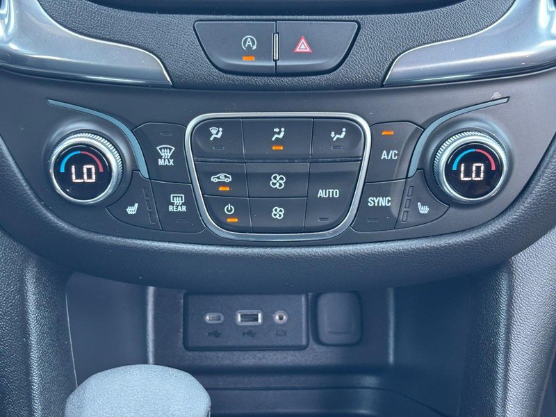 Used 2023 Chevrolet Equinox LT image 14