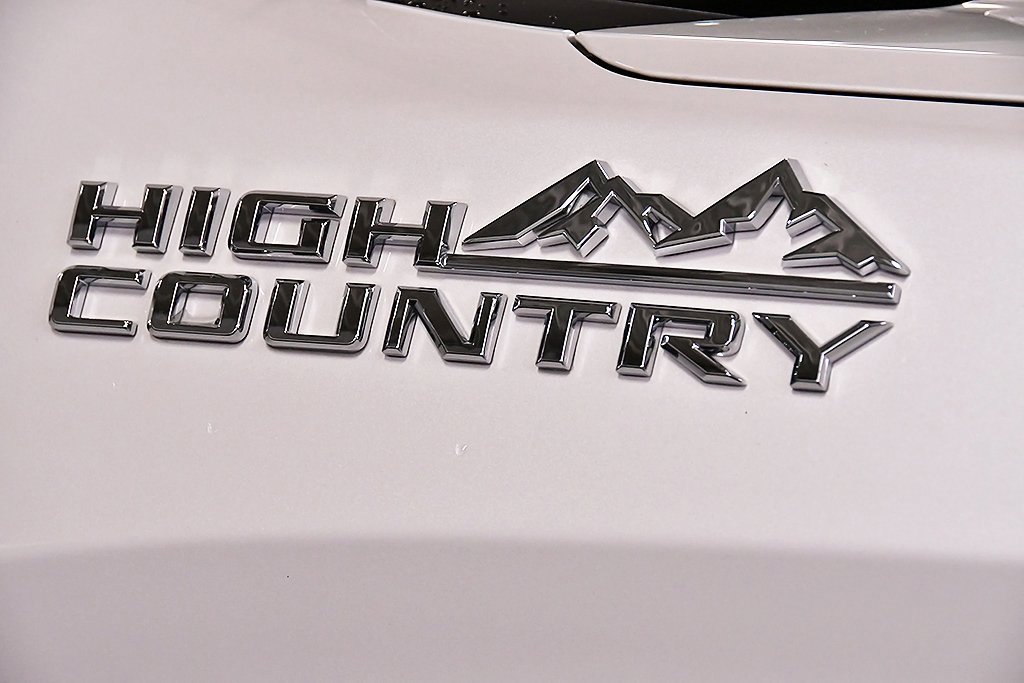 Used 2023 Chevrolet Silverado 1500 High Country w/ High Country Premium Package image 11