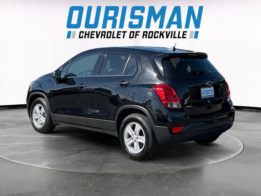 Used 2020 Chevrolet Trax LS FWD image 4