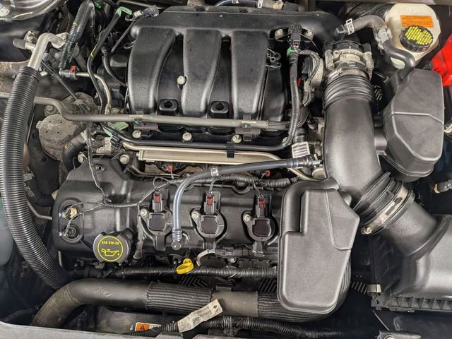 Used 2016 Ford Taurus SEL w/ Equipment Group 201A image 33