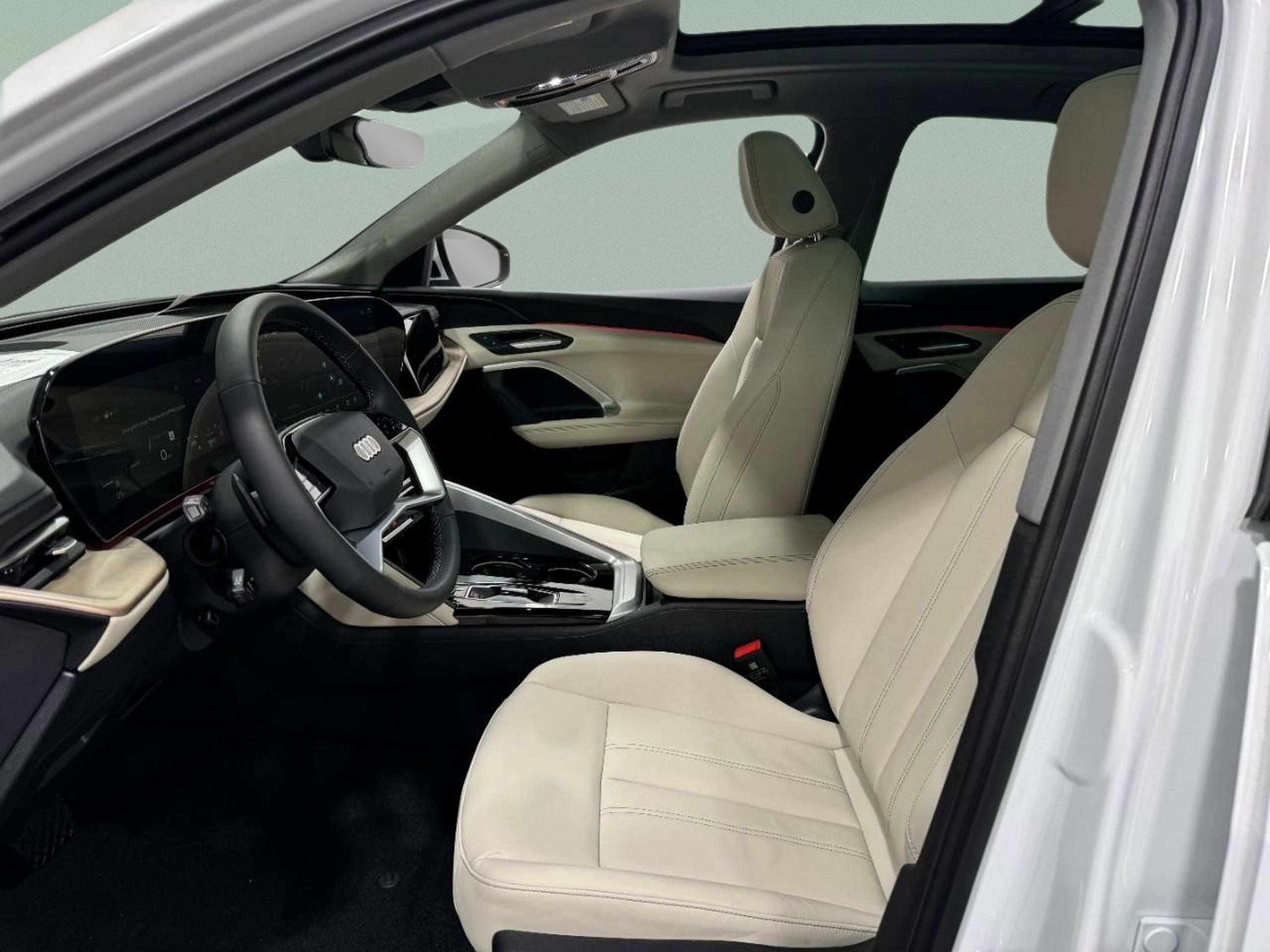 New 2025 Audi Q5 Premium image 25