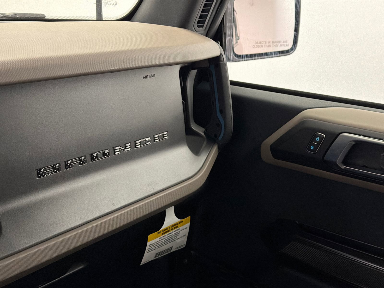 Used 2024 Ford Bronco Wildtrak image 32
