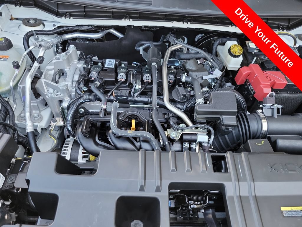 Used 2025 Nissan Kicks SR w/ SR Premium Package AWD/4WD image 27