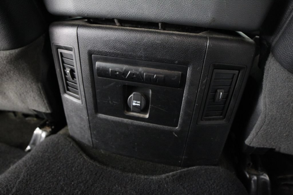 Used 2015 RAM 1500 Big Horn AWD/4WD image 40