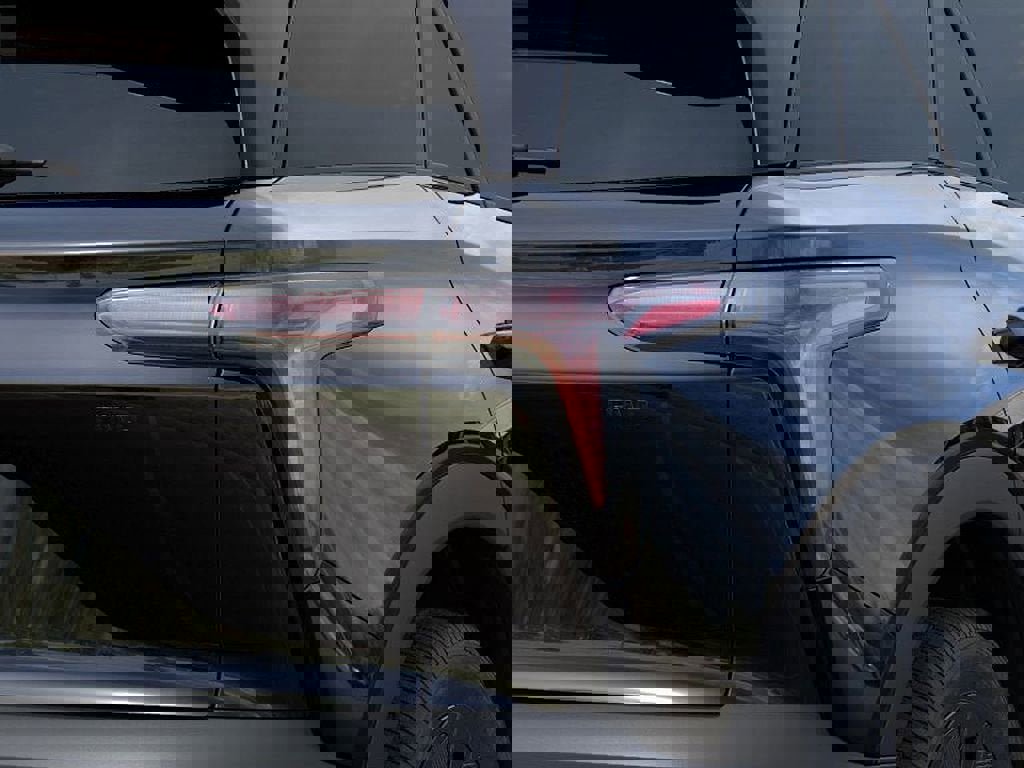 New 2026 Chevrolet Blazer EV LT image 12