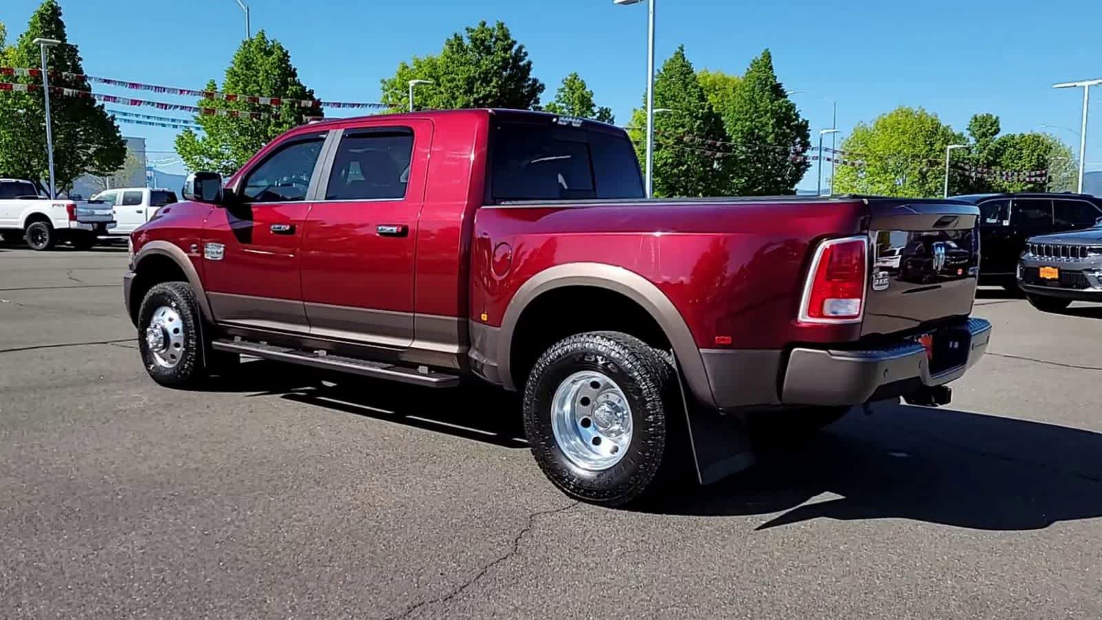 Used 2018 RAM 3500 Laramie Longhorn w/ Convenience Group AWD/4WD image 6