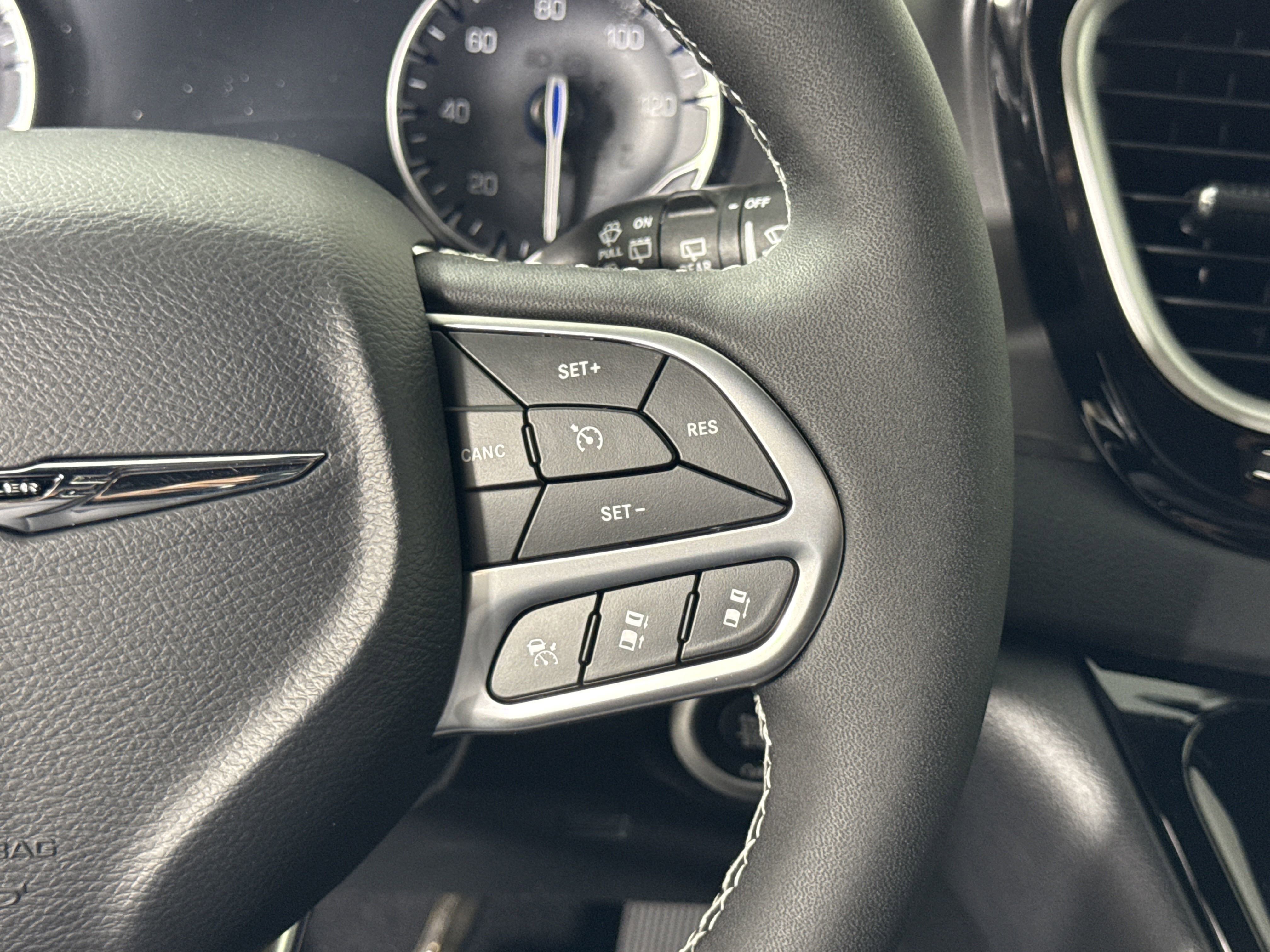 New 2026 Chrysler Voyager LX image 15