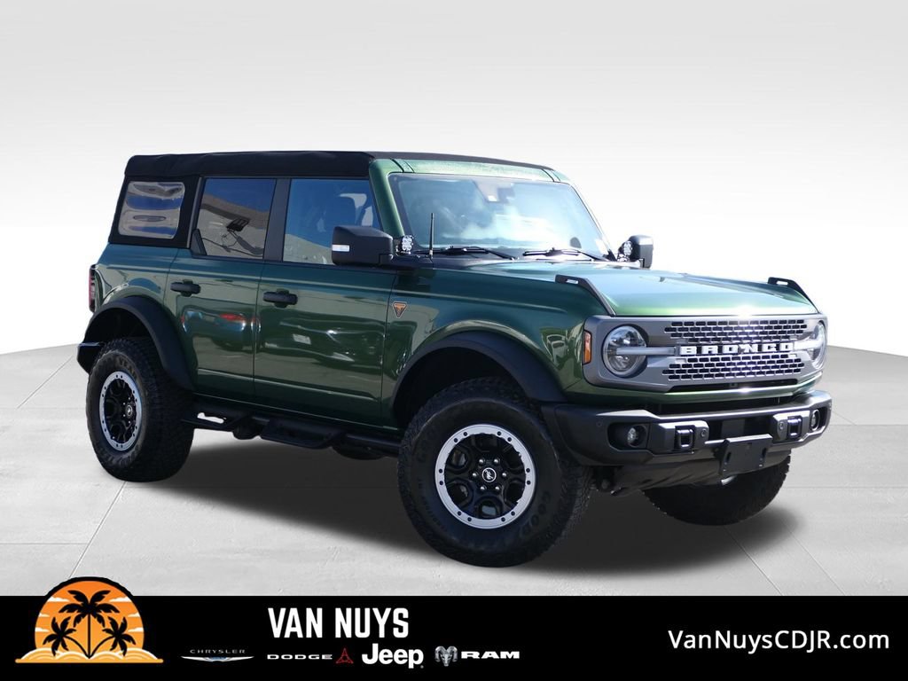 Used 2023 Ford Bronco Badlands w/ Sasquatch Package AWD/4WD image 1