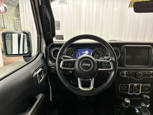 Used 2019 Jeep Wrangler Unlimited Sahara AWD/4WD image 15