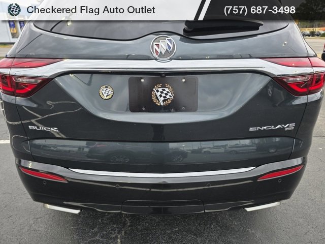 Used 2018 Buick Enclave Premium w/ LPO, Hit The Road Package image 17