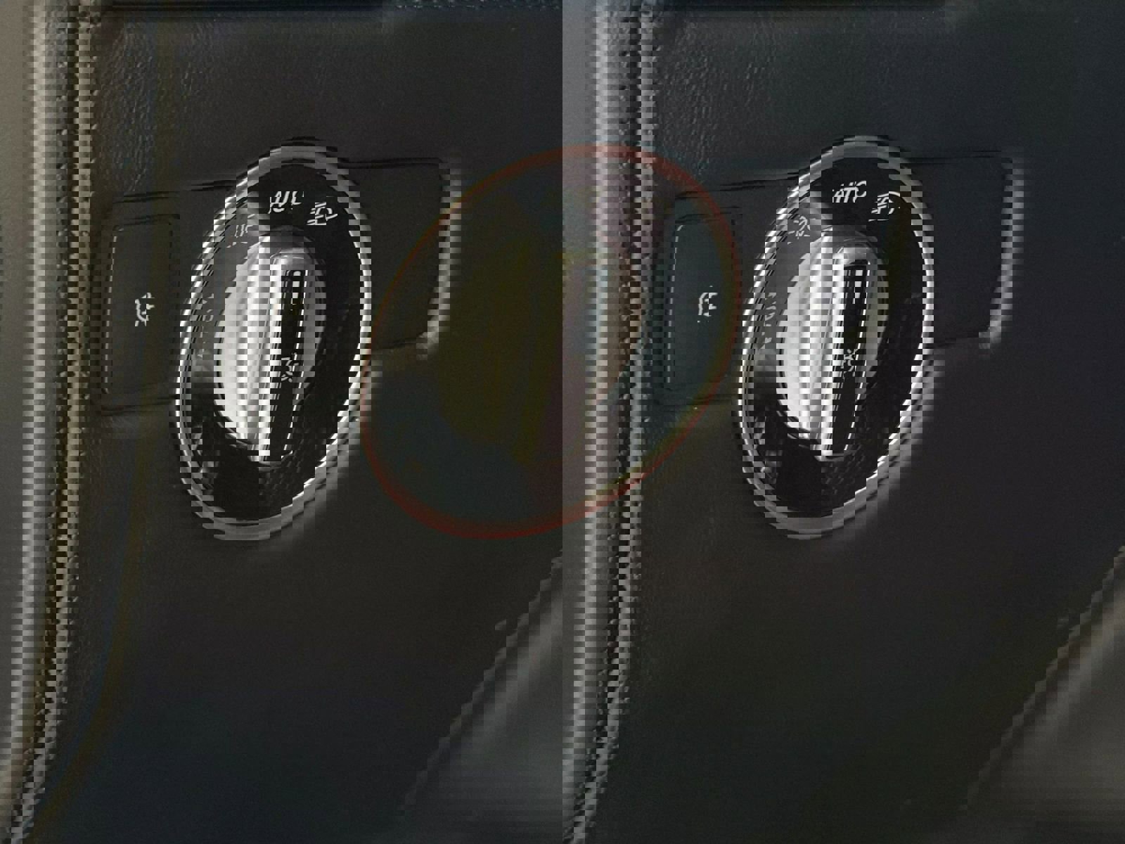 Used 2014 Mercedes-Benz G 63 AMG 4MATIC image 21