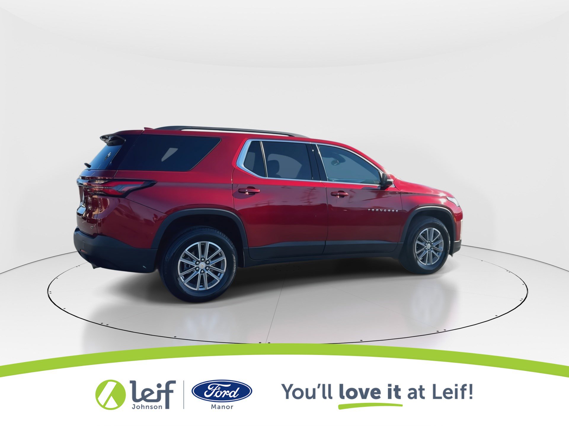 Used 2023 Chevrolet Traverse LT image 8