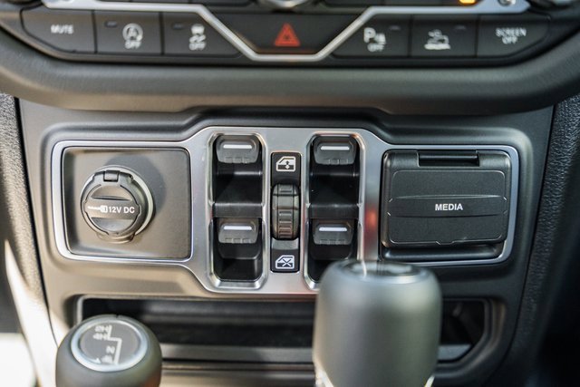 New 2026 Jeep Wrangler Sahara image 27