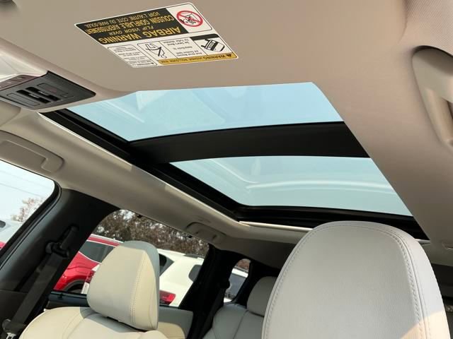 New 2025 Mitsubishi Outlander SEL image 10