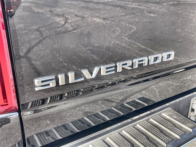 Certified 2022 Chevrolet Silverado 2500 LTZ w/ LTZ Plus Package image 31