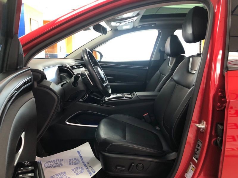 Used 2023 Hyundai Tucson Limited image 19