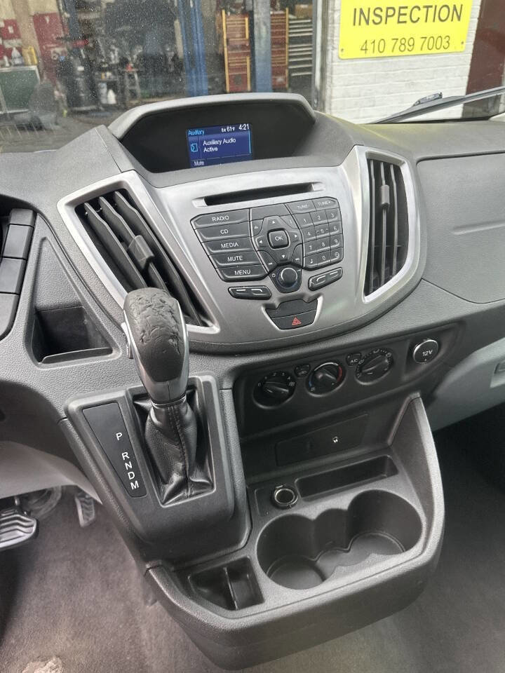 Used 2015 Ford Transit 350 XLT image 7