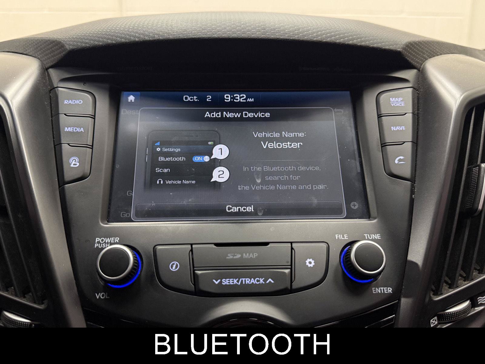 Used 2017 Hyundai Veloster Turbo w/ Tech Package 02 FWD image 34