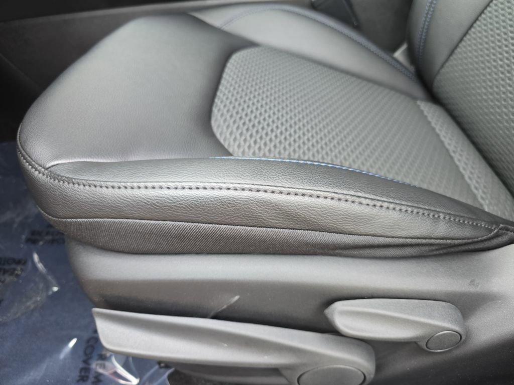 New 2026 Jeep Compass Latitude image 29