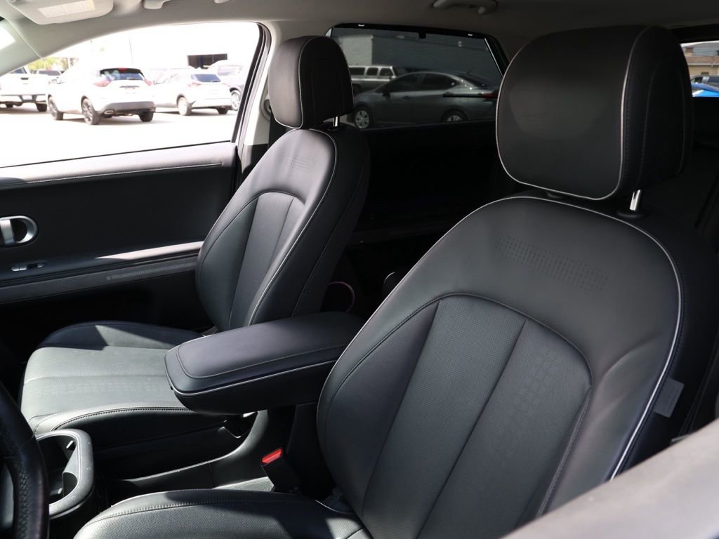 Used 2024 Hyundai Ioniq 5 Limited image 15