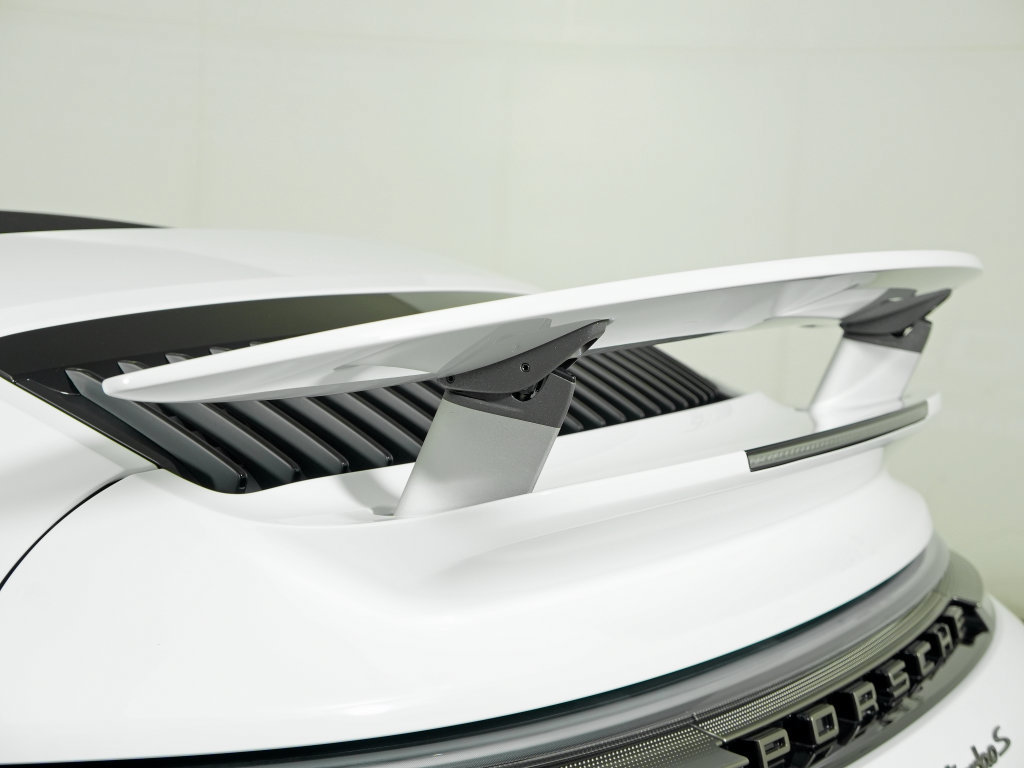 Certified 2026 Porsche 911 Turbo S AWD/4WD image 15
