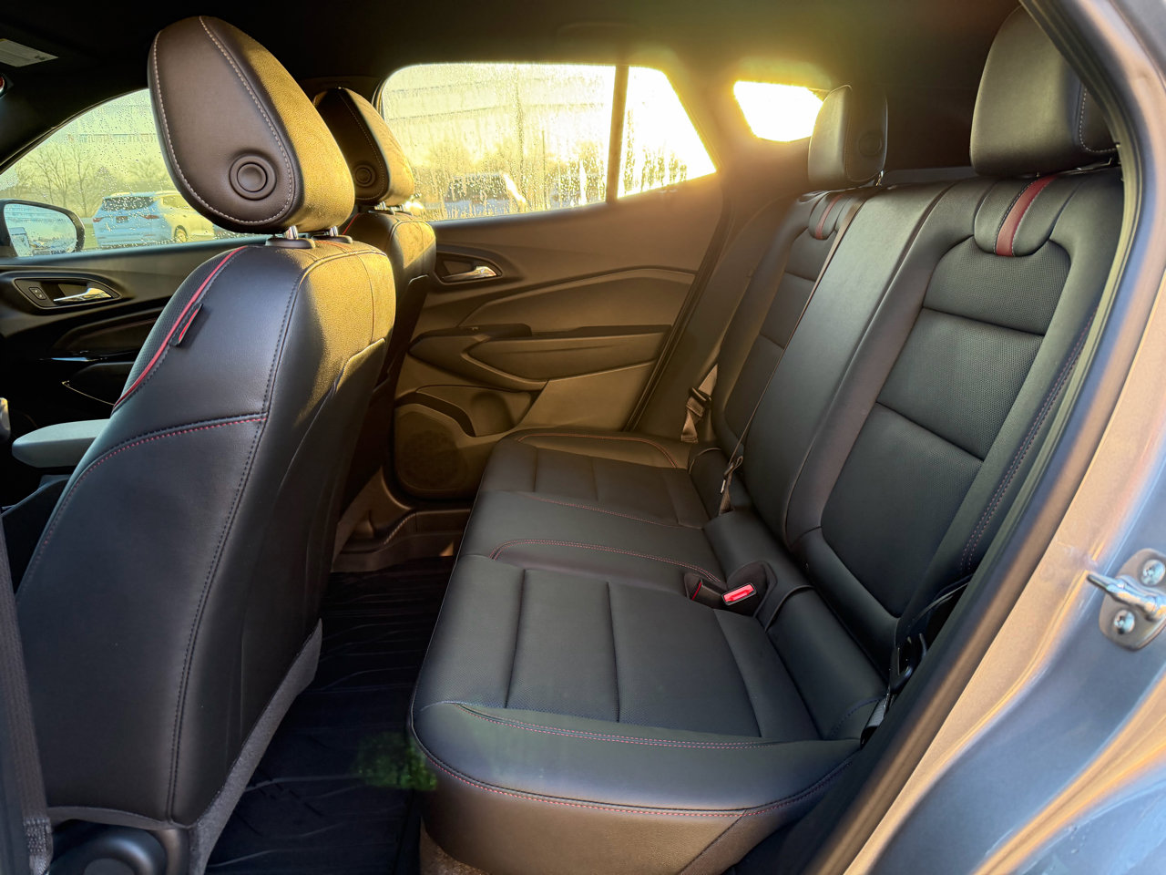 Used 2025 Chevrolet Trax RS w/ Driver Confidence Package image 17