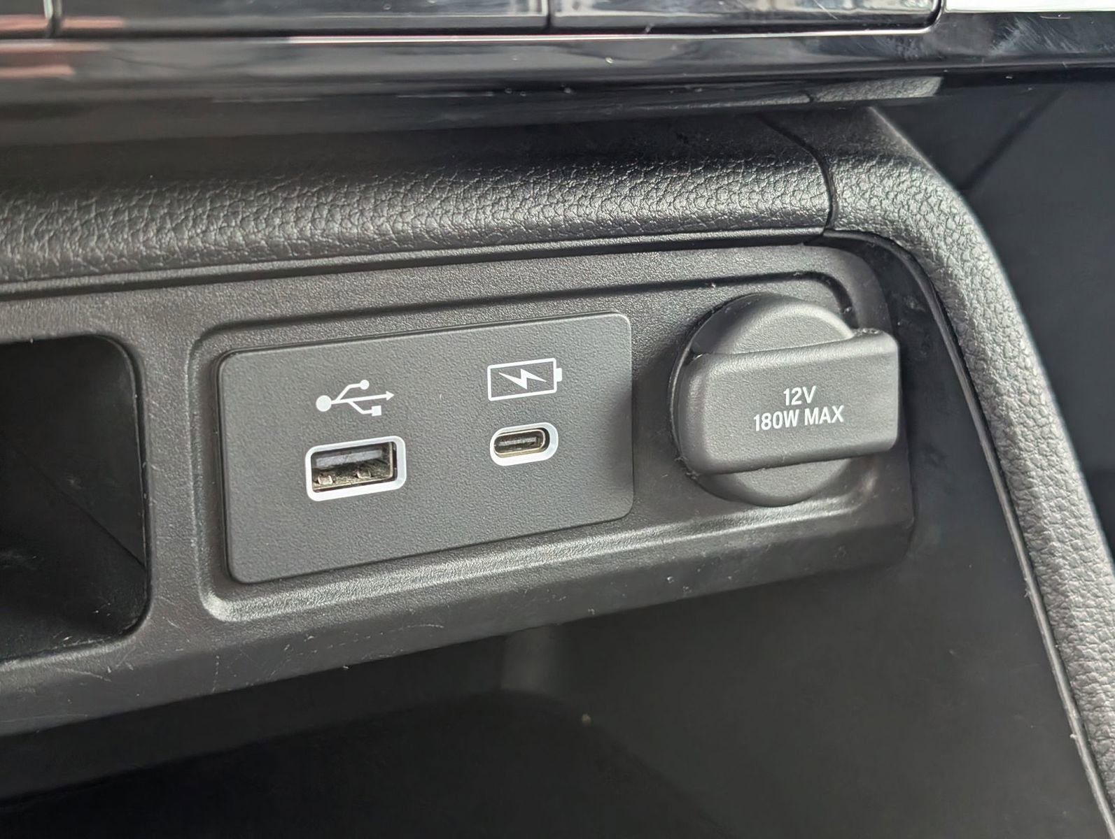 Used 2023 Honda Pilot Elite image 26