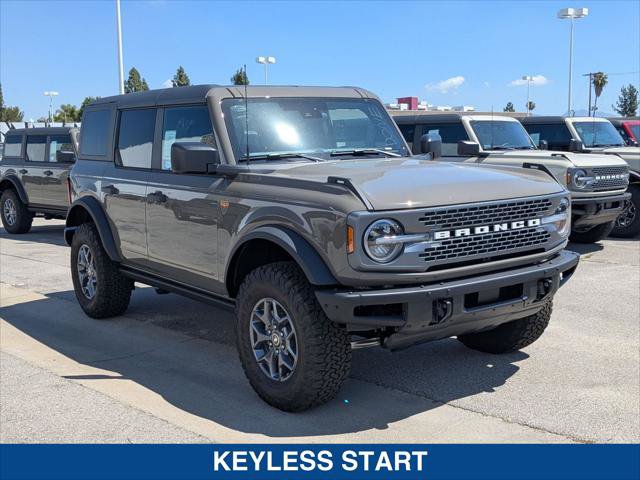 New 2025 Ford Bronco Badlands AWD/4WD image 7