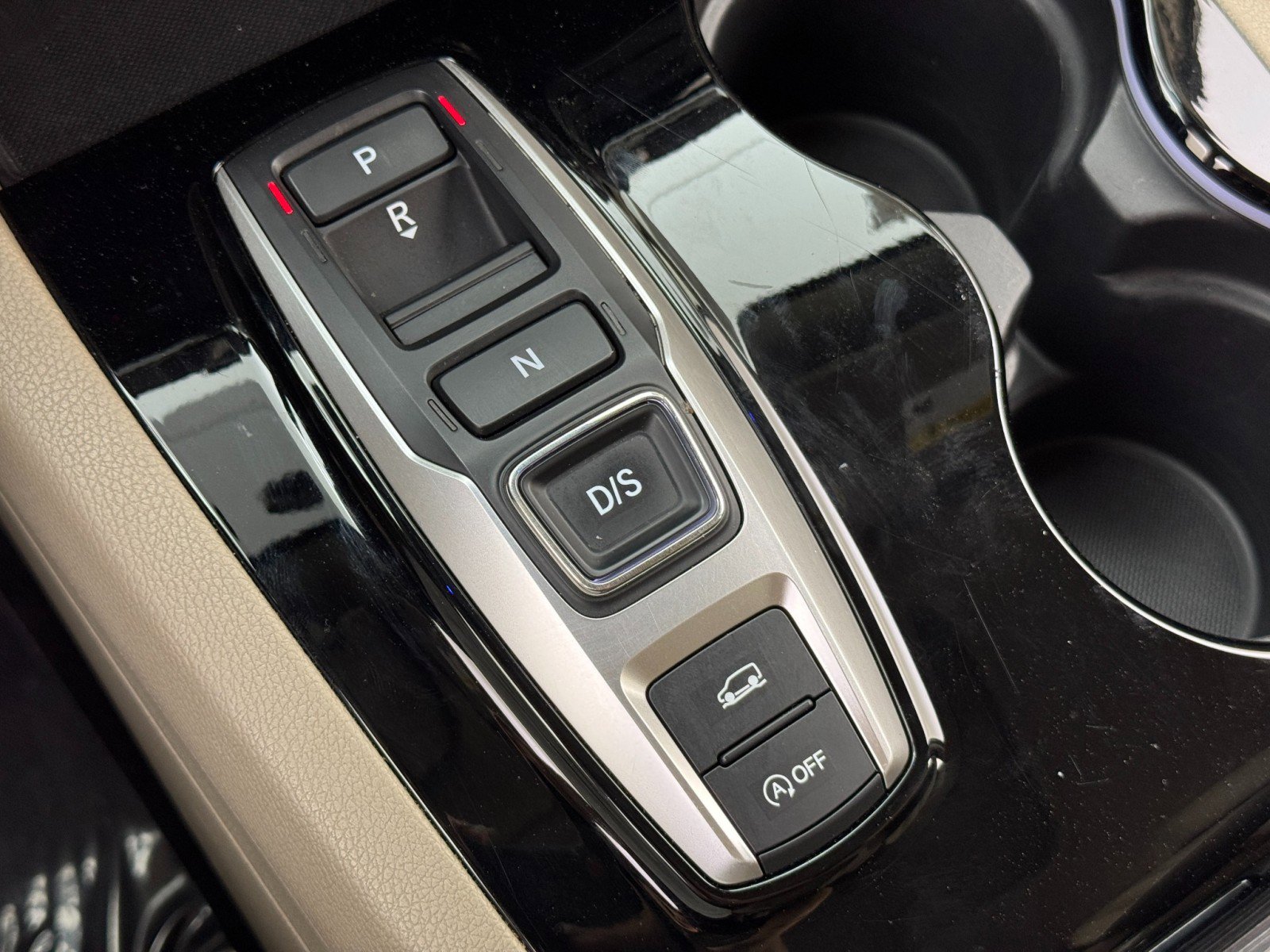 Used 2020 Honda Pilot Touring image 28