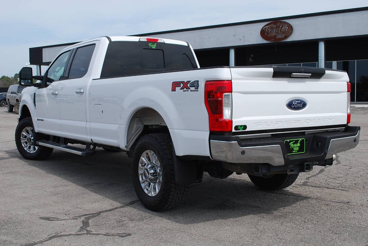 Used 2019 Ford F250 XLT w/ XLT Premium Package AWD/4WD image 4