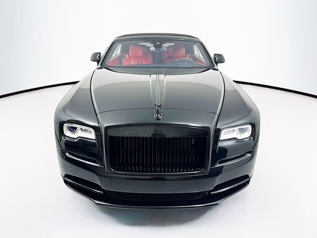 Used 2018 Rolls-Royce Dawn RWD image 3
