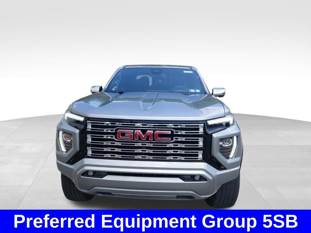 Used 2023 GMC Canyon Denali AWD/4WD image 3