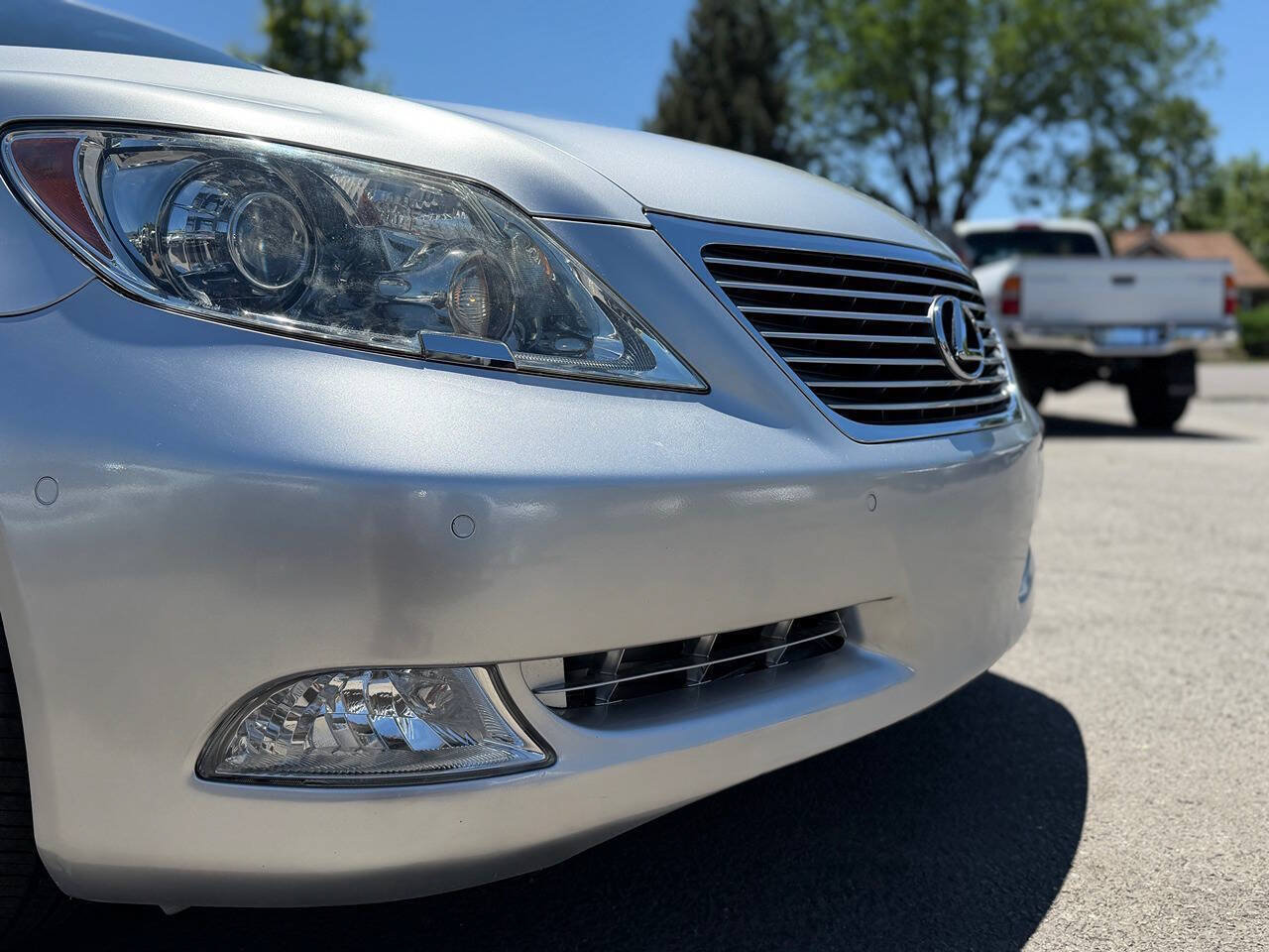 Used 2008 Lexus LS 460 RWD image 22