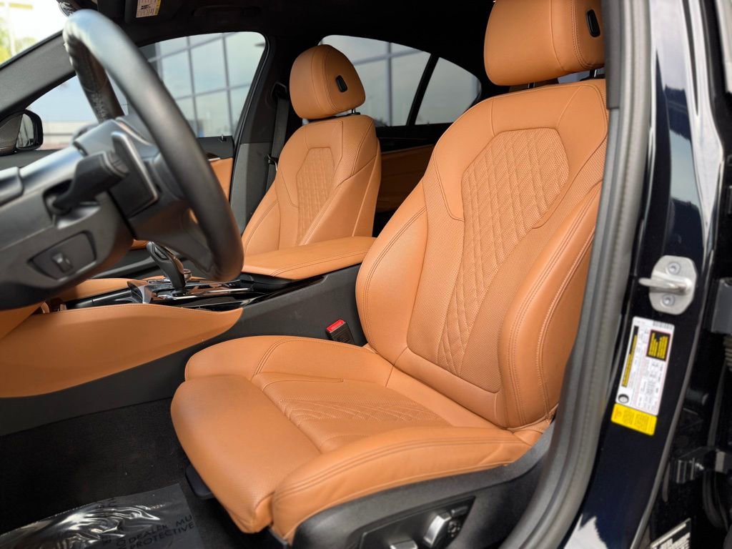 Used 2023 BMW 540i w/ M Sport Package image 10