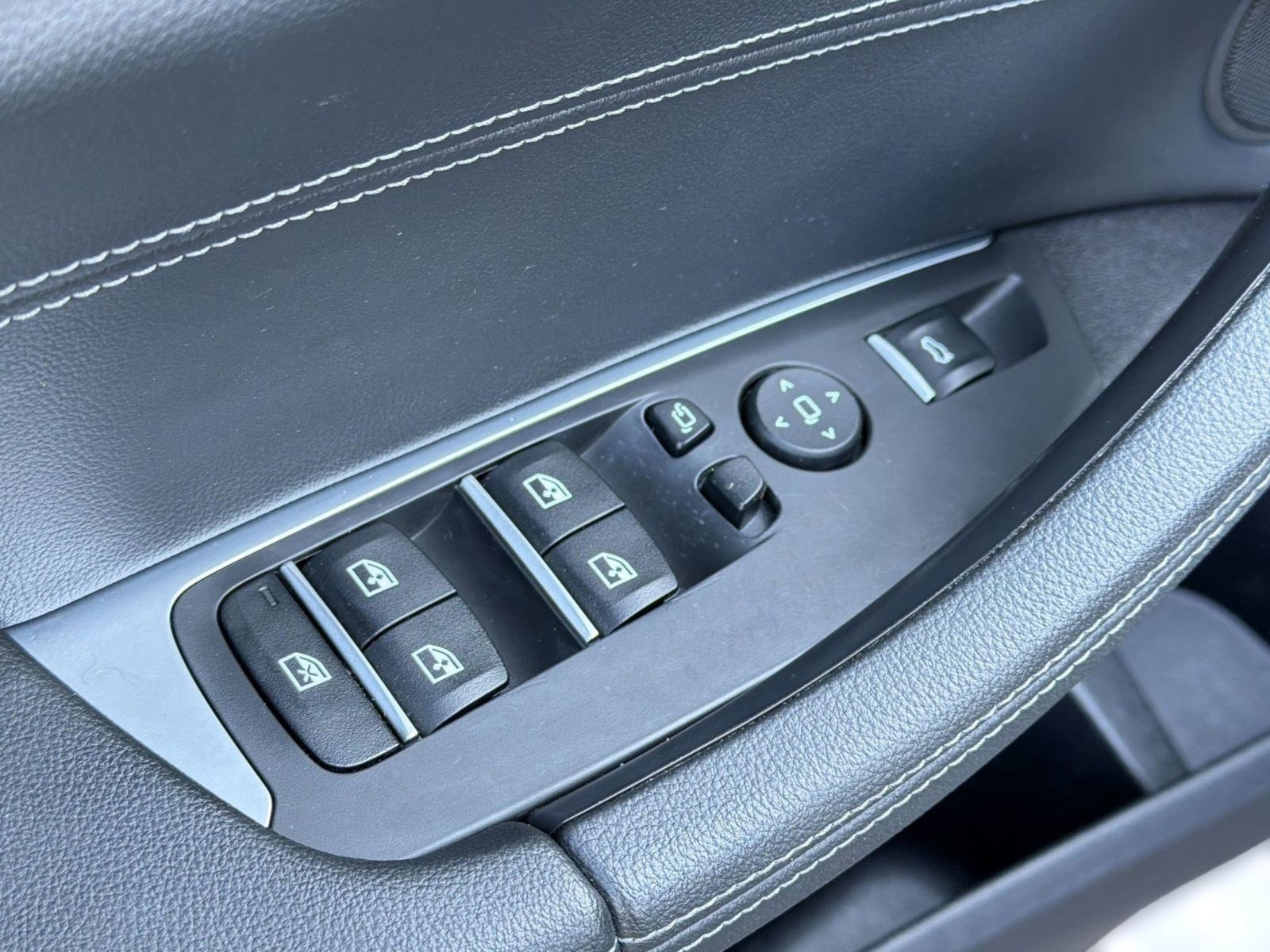 Used 2019 BMW X3 xDrive30i w/ Premium Package image 21