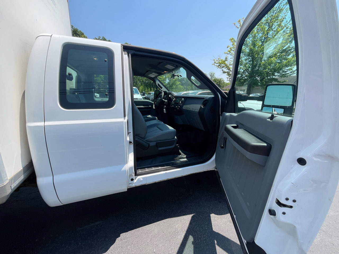 Used 2016 Ford F450 XL image 25