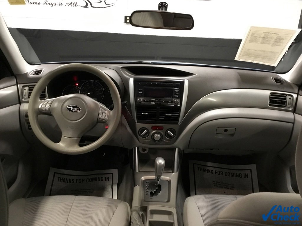 Used 2010 Subaru Forester 2.5X Premium image 24