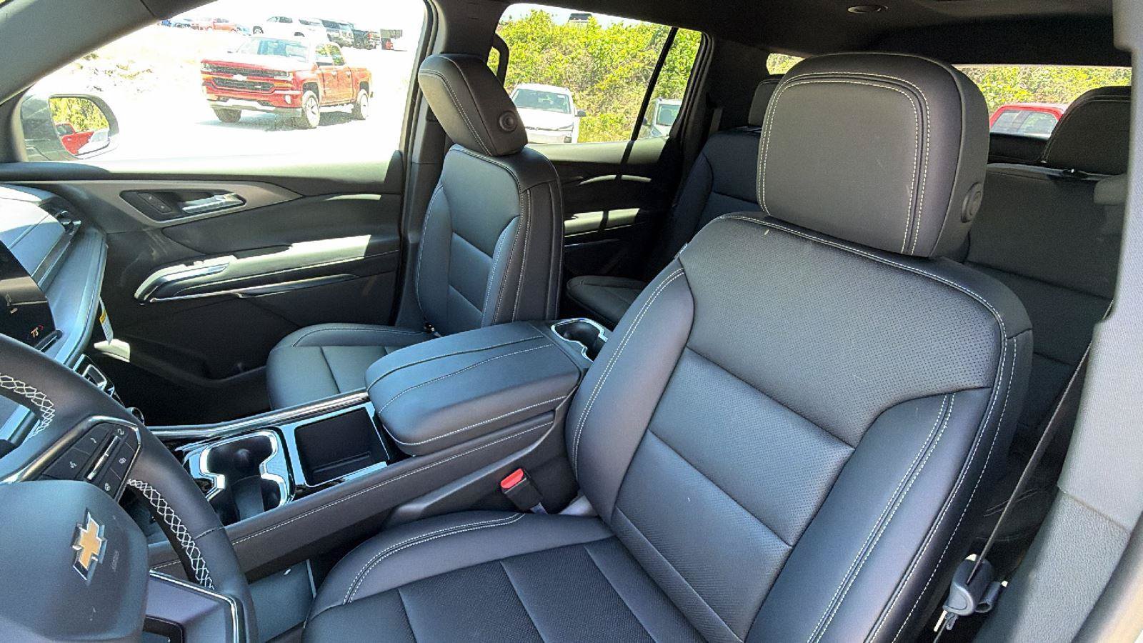 New 2026 Chevrolet Traverse LT FWD image 14