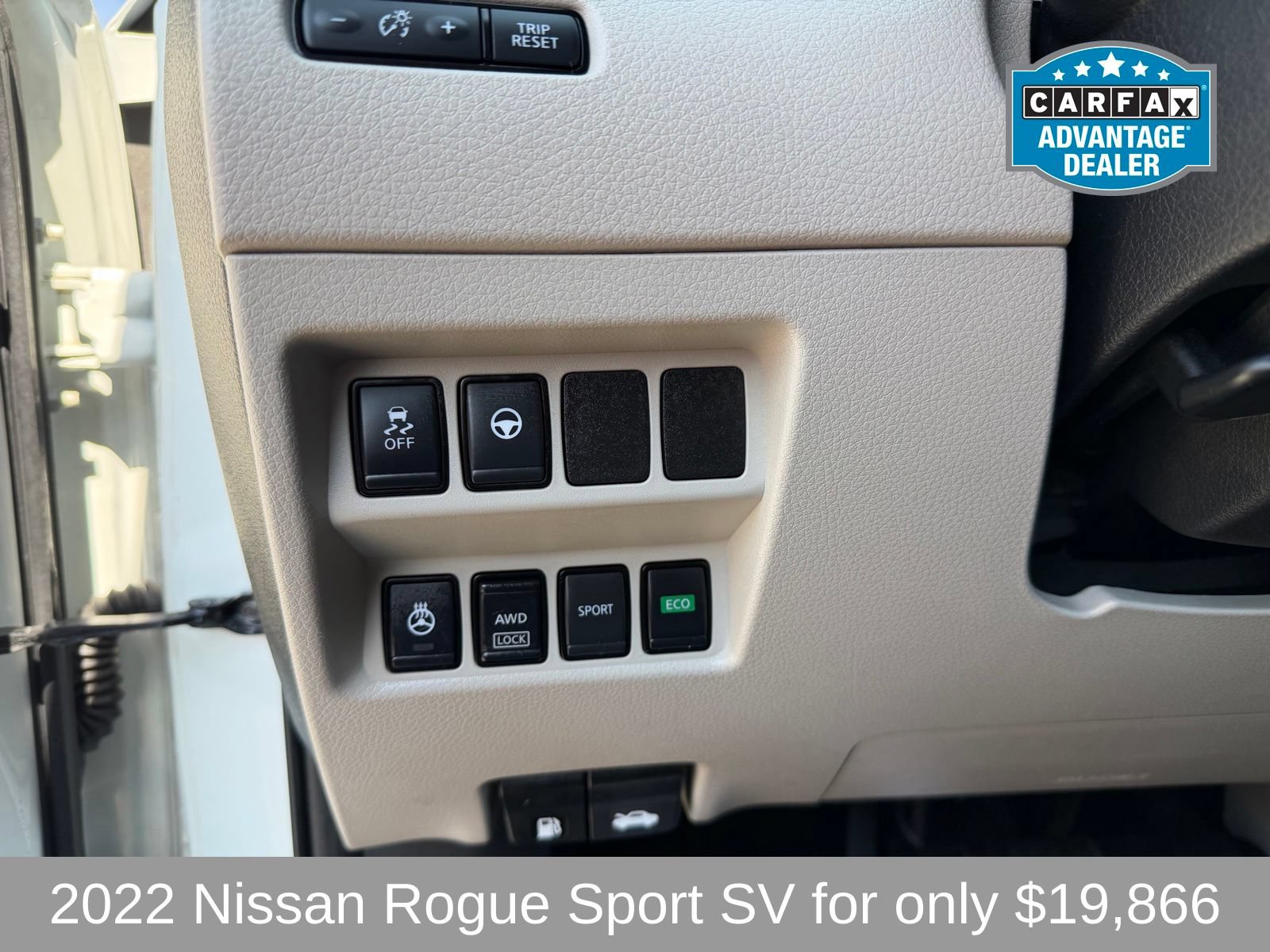 Used 2022 Nissan Rogue Sport SV w/ Technology Package AWD/4WD image 11