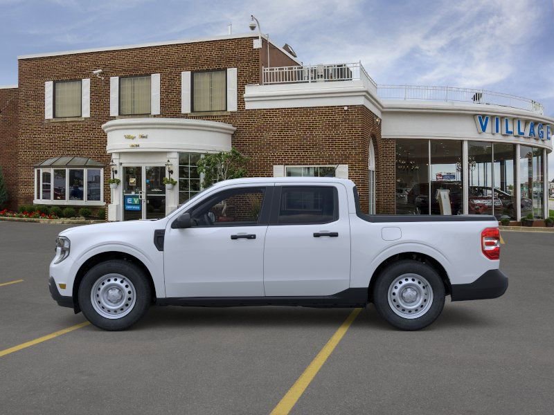 New 2026 Ford Maverick XL image 3